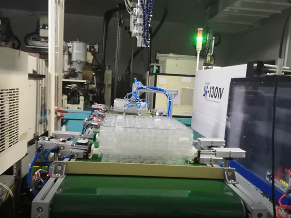 轉(zhuǎn)臺(tái)氣缸